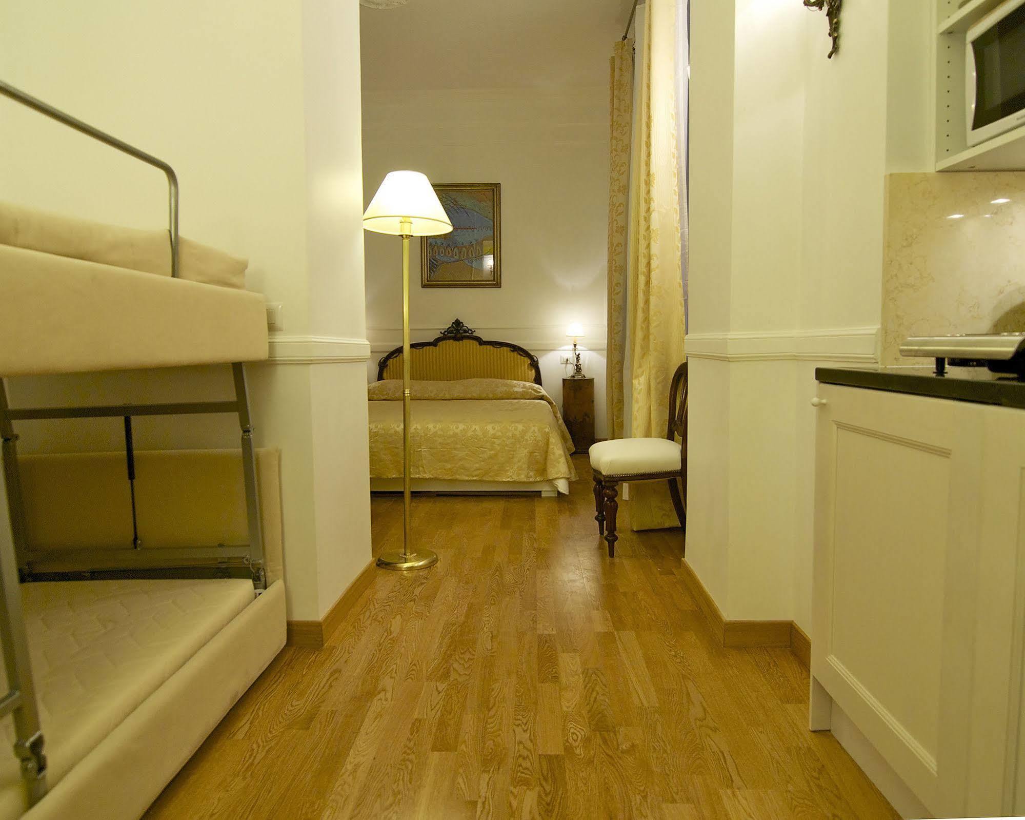 Guest house Internoroma *
