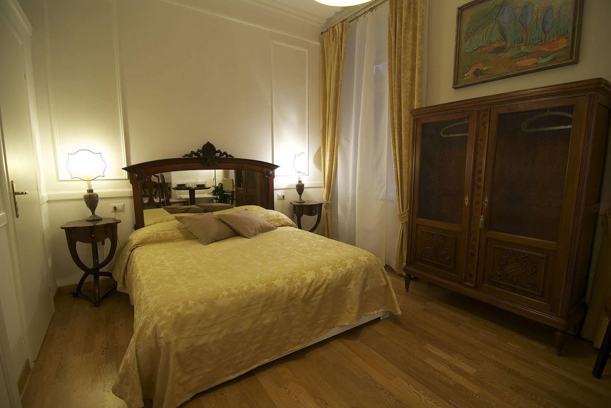 Internoroma Guest house *